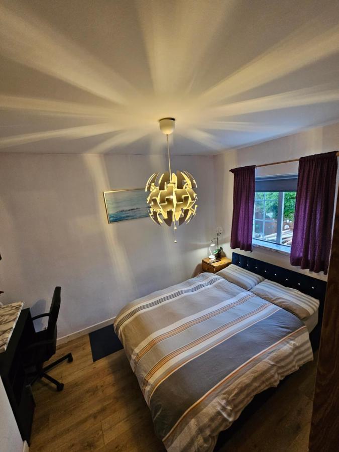 Private Room In Dublin Bagian luar foto